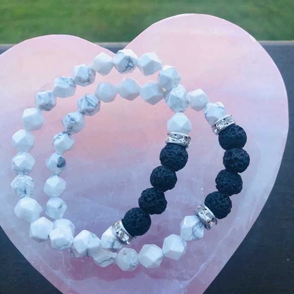 Meet your Posher, TheConscious Cat & KamaC - Picture 7 of 8